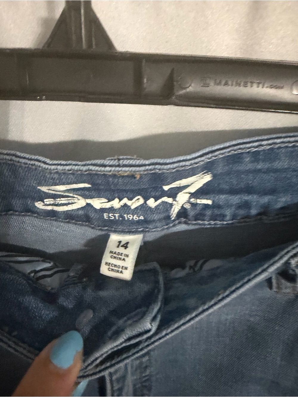 Women’s Seven7 Bermuda Shorts - Picture 2 of 4